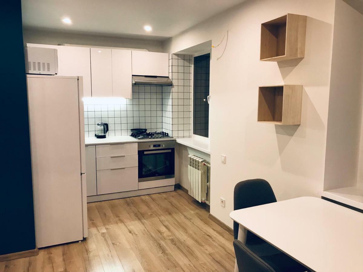 Tf Apartment Двокімнатні Апартаменти В Центрі Міста Połtawa Zewnętrze zdjęcie
