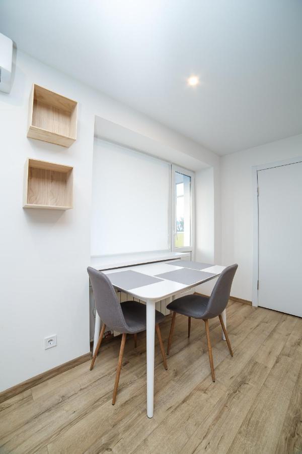 Tf Apartment Двокімнатні Апартаменти В Центрі Міста Połtawa Zewnętrze zdjęcie